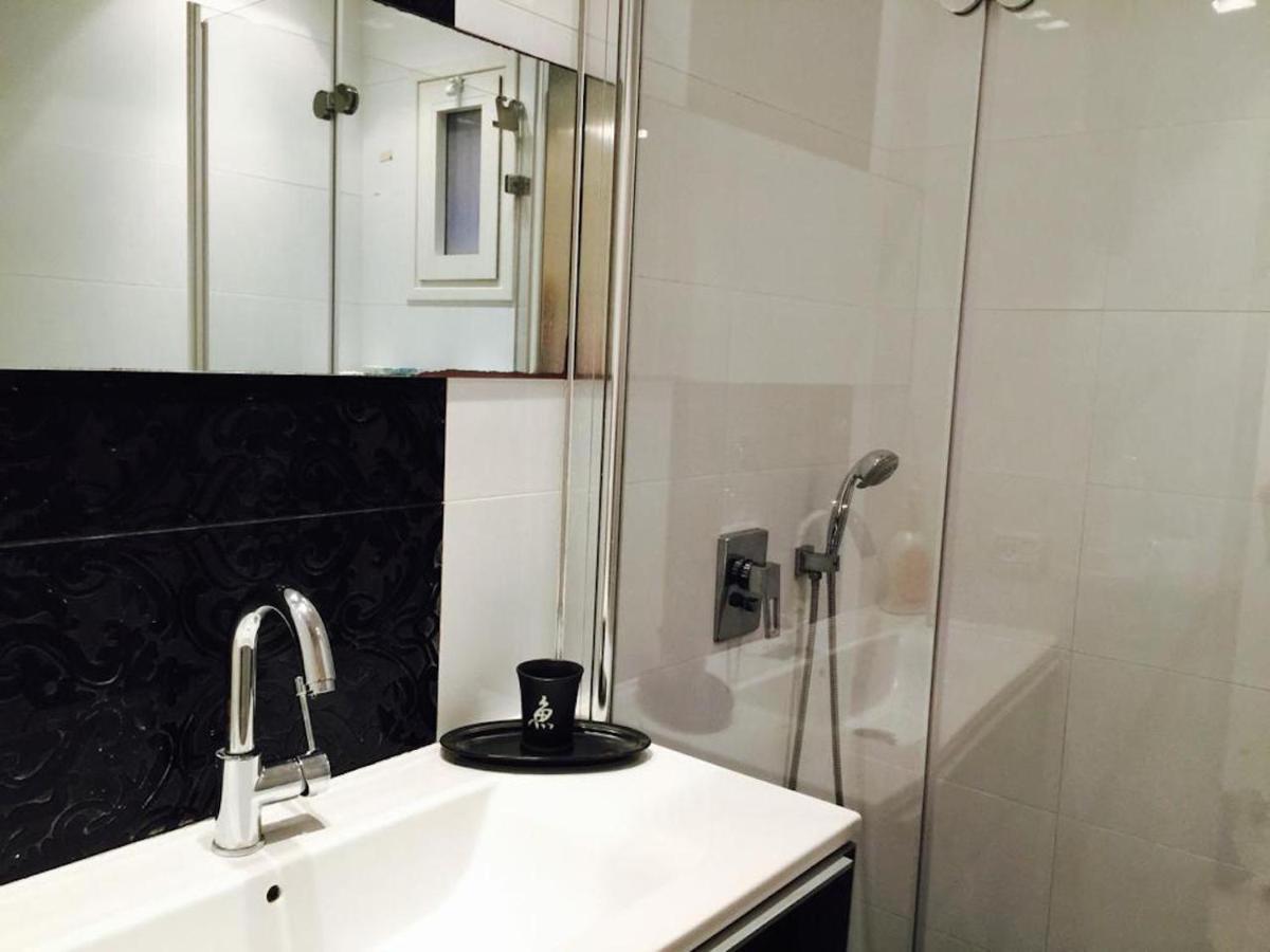 Regency Residence With Pool - Next The Beach Herzliya Bagian luar foto