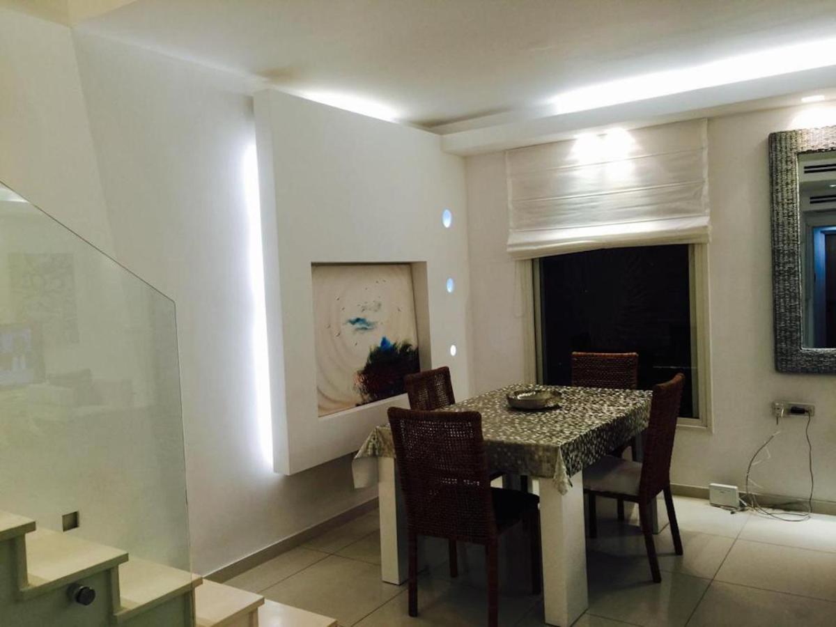 Regency Residence With Pool - Next The Beach Herzliya Bagian luar foto